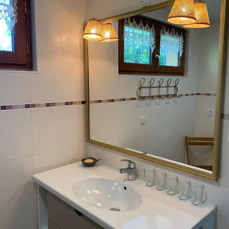 La Maison D'ecluse No17 - D'hotes 3*